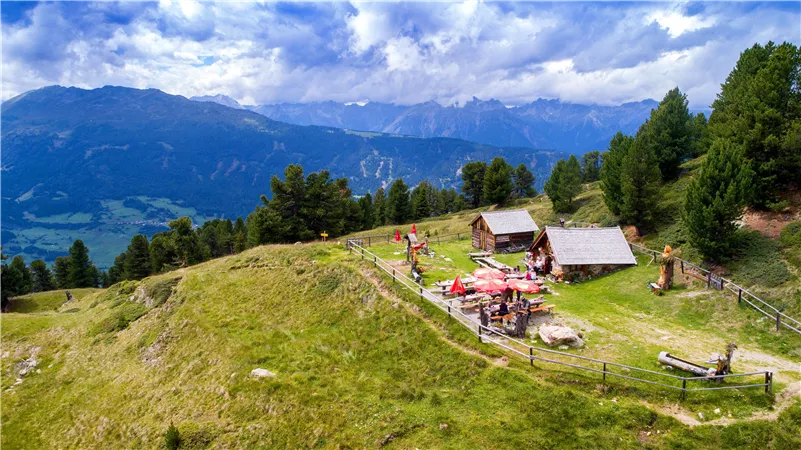 (1)kalbenalm-02-cchris-walch