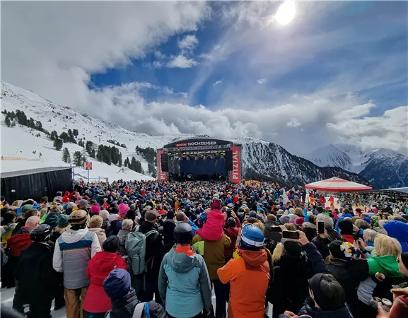 Openairbühne_Hochzeiger_(c)HochzeigerBergbahnen