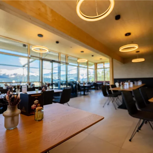 Das Restaurant (indoor).jpg