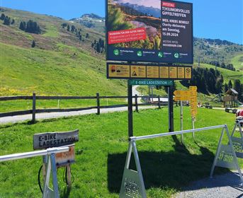 E-Bike-Ladestation_Mittelstation_Hochzeiger.jpg