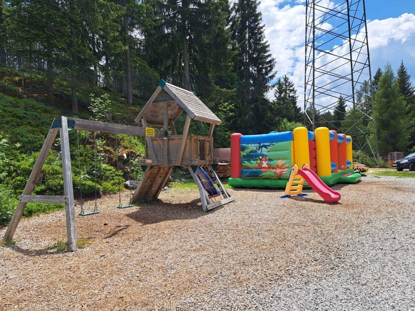 Jausenstation Fischteich Piller.jpg