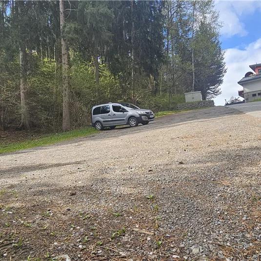 c-tvb-pitztal-karin-lugsteiner-parkplatz-bungy-stueberl-1-20260421_100134.jpg