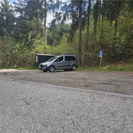 c-tvb-pitztal-karin-lugsteiner-parkplatz-bungy-stueberl-1-und-2-20260421_100259_900855058.jpg