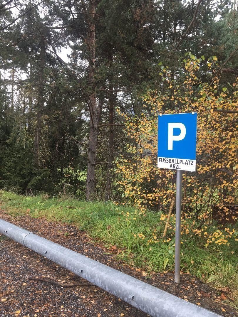 Parkplatz Fußballplatz Arzl