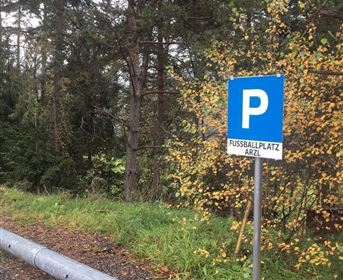 Parkplatz Fußballplatz Arzl