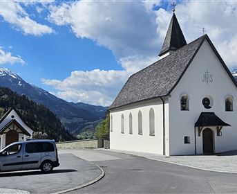 Parkplatz Kirche Leins