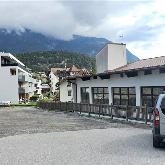 c-tvb-pitztal-karin-lugsteiner-parkplatz-steige-arzl-20260421_094358.jpg
