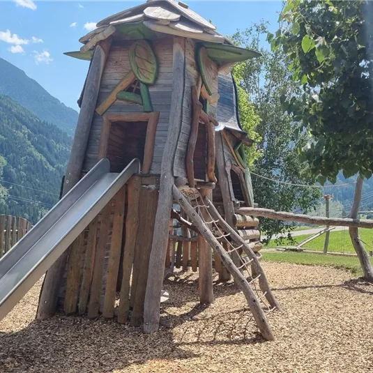 Spielplatz_Wenns_Mehrzwecksaal (13).jpg