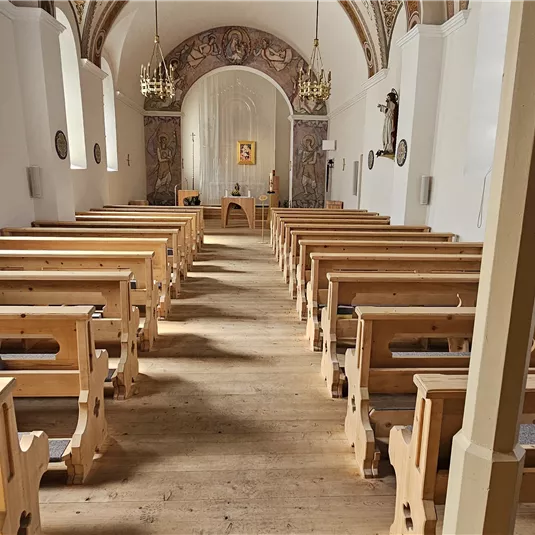 c-tvb-pitztal-karin-lugsteiner-kirche-leins-20260421_115242.jpg