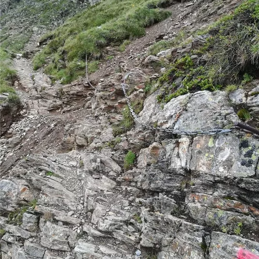 Weg zum Aussichtspunkt Gahwinden