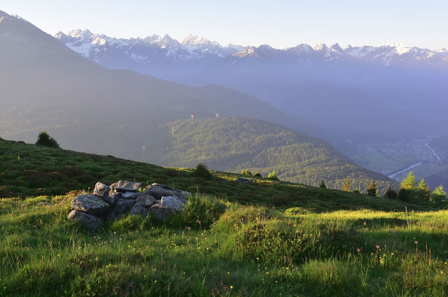 1) Almwanderung Venet