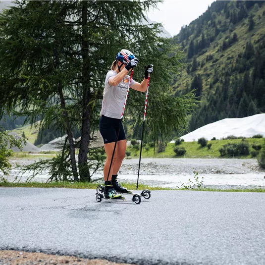 Die Ski-Rollerstrecke bei Mandarfen