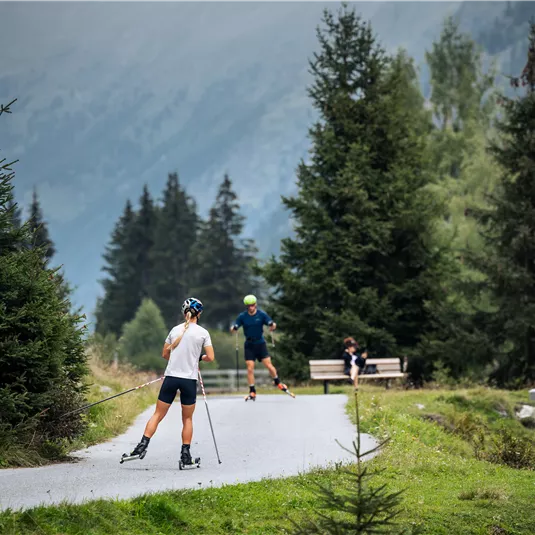 Die Ski-Rollerstrecke in Mandarfen