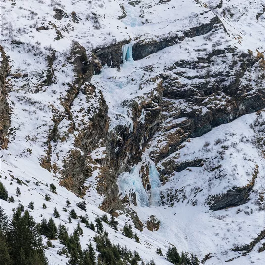 Ice Climbing  Spiel mit dem Feuer