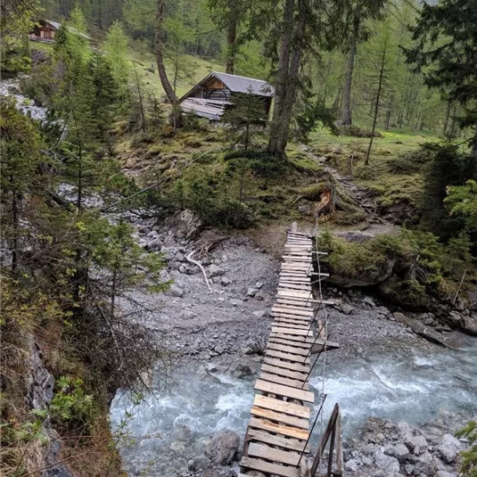 Hängebrücke am E5