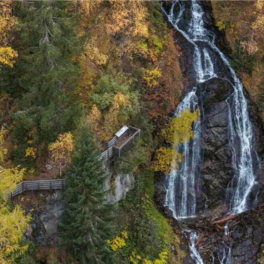 Söllbergwasserfall in autumn